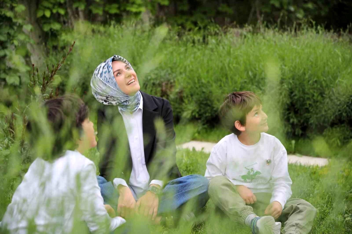 Aile ve Sosyal Hizmetler Bakanı Mahinur Özdemir Göktaş, Anneler Günü\'nü kutladı