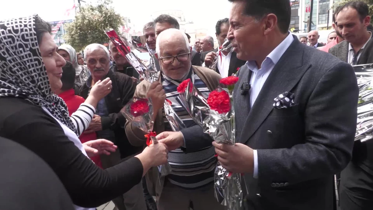 Esenyurt Belediye Başkanı Ahmet Özer Anneler Günü\'nde Annelerle Buluştu