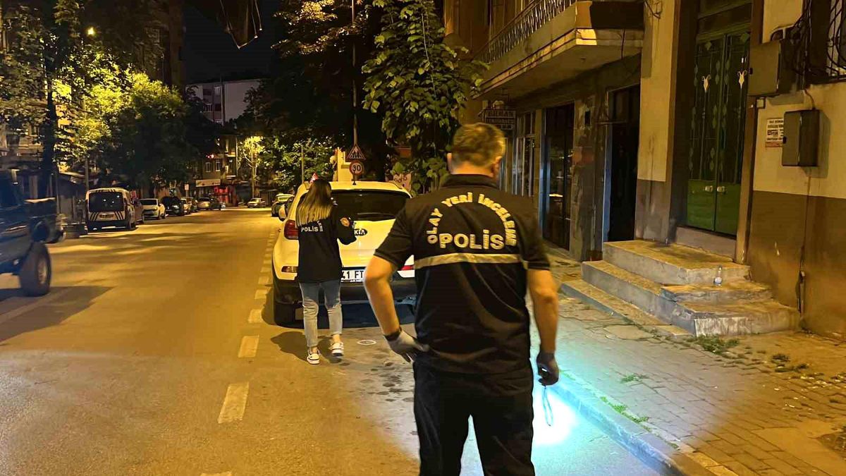 İzmit\'te asker eğlencesinde silahlı ve bıçaklı kavga: 3 yaralı