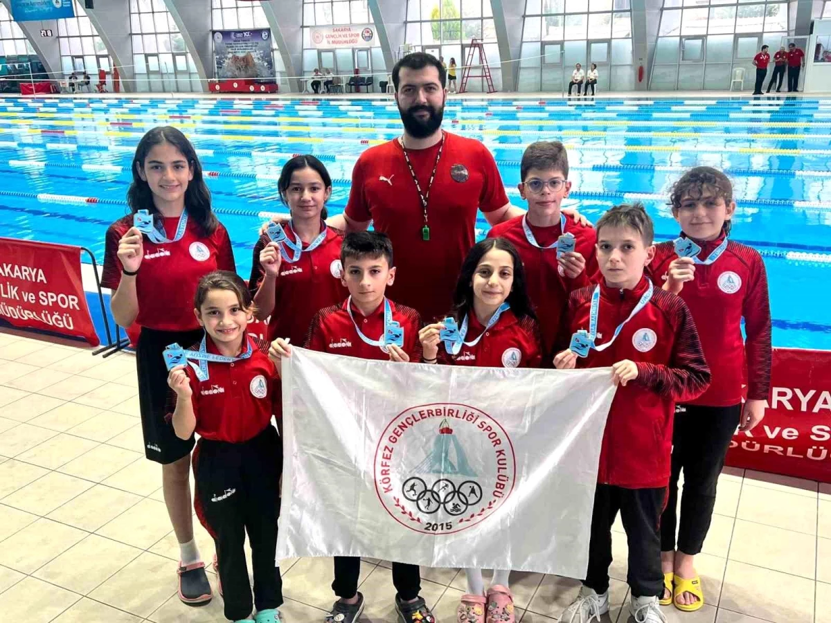 Körfez Gençlerbirliği Spor Kulübü Madalyalarla Döndü