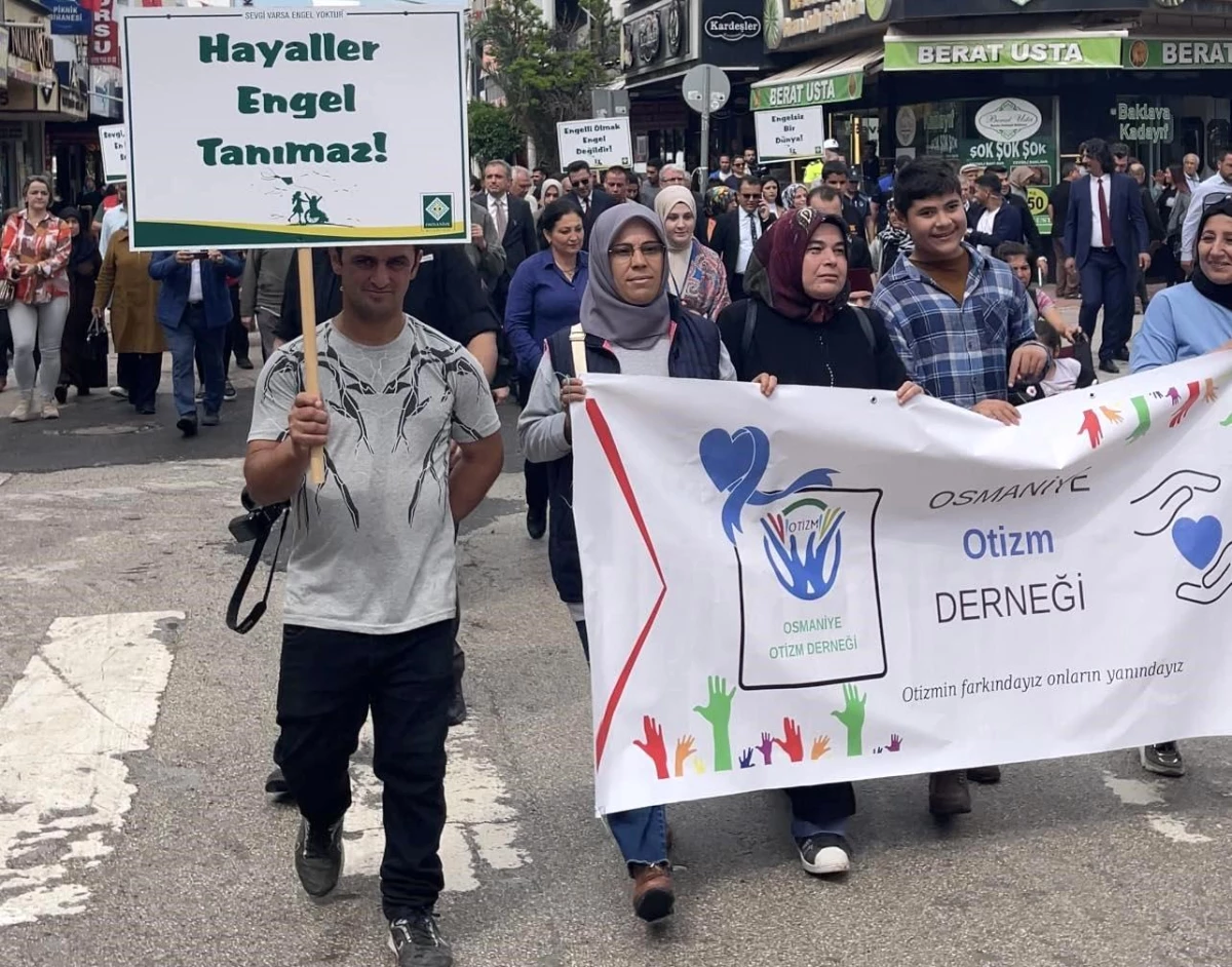 Osmaniye\'de Engelliler Haftası Etkinlikleri Kapsamında Farkındalık Yürüyüşü Gerçekleştirildi