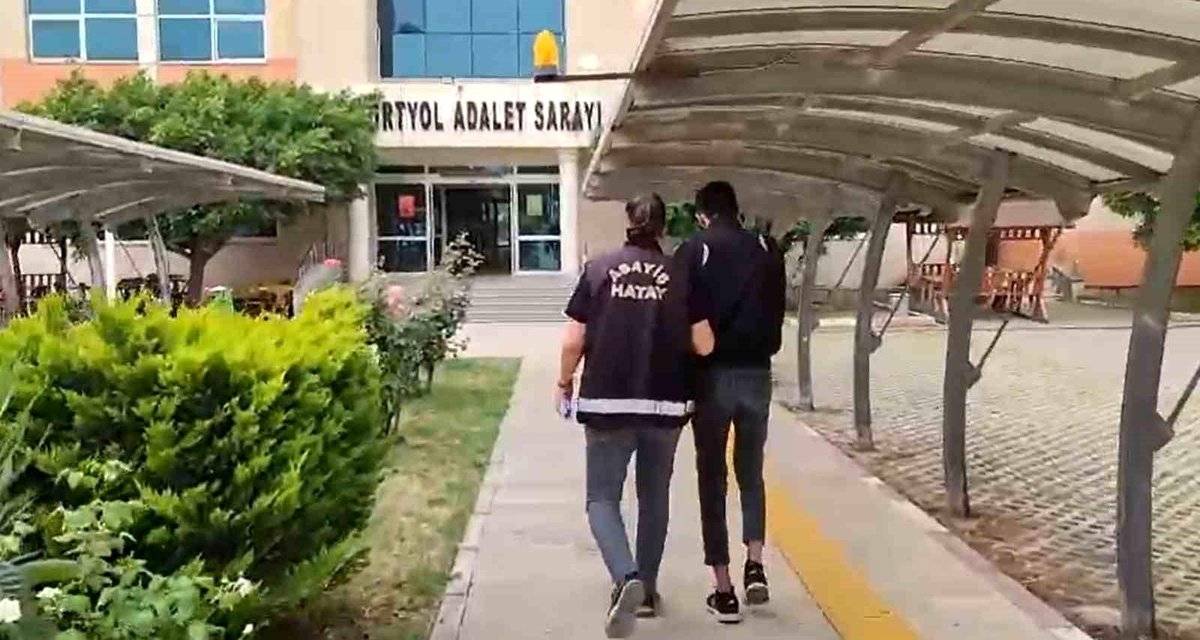 Hatay\'da uyuşturucu suçundan aranan şahıs tutuklandı