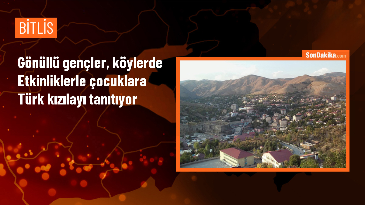 Türk Kızılay Bitlis Şubesi Gönüllüleri Köylerde Etkinlikler Düzenliyor
