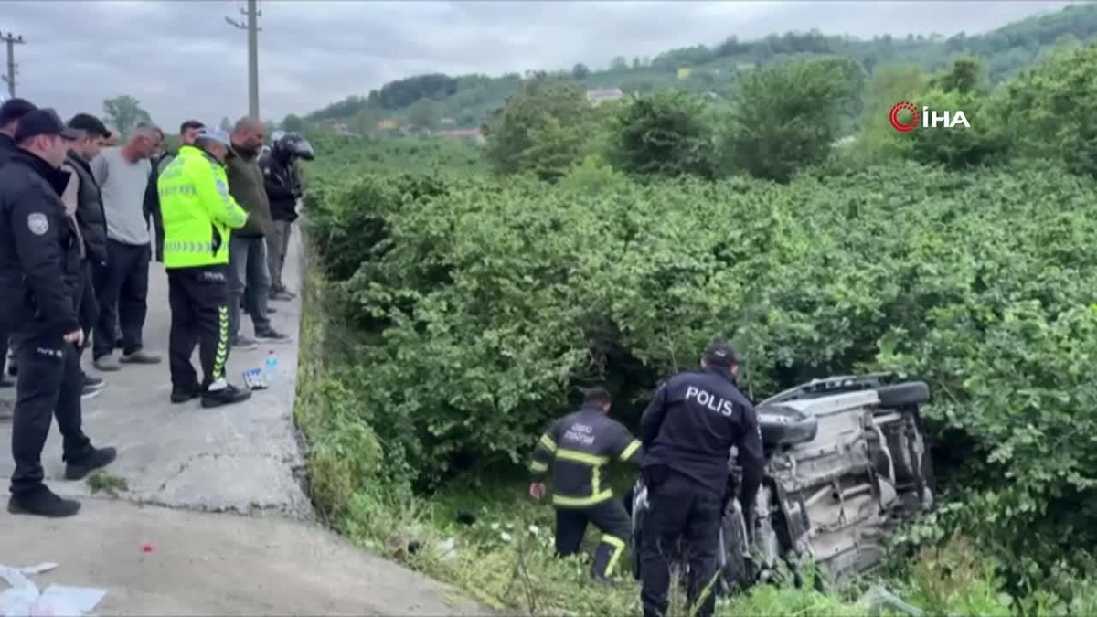 Ordu\'da kontrolden çıkan araç bahçeye uçtu: 5 yaralı