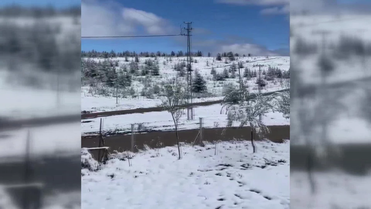 Sinop\'ta Mayıs Ayında Kar Yağışı Şaşkınlık Yarattı