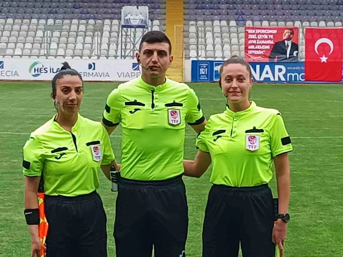 Afyonkarahisar\'da düzenlenen U-16 Türkiye Şampiyonası başarıyla yönetildi