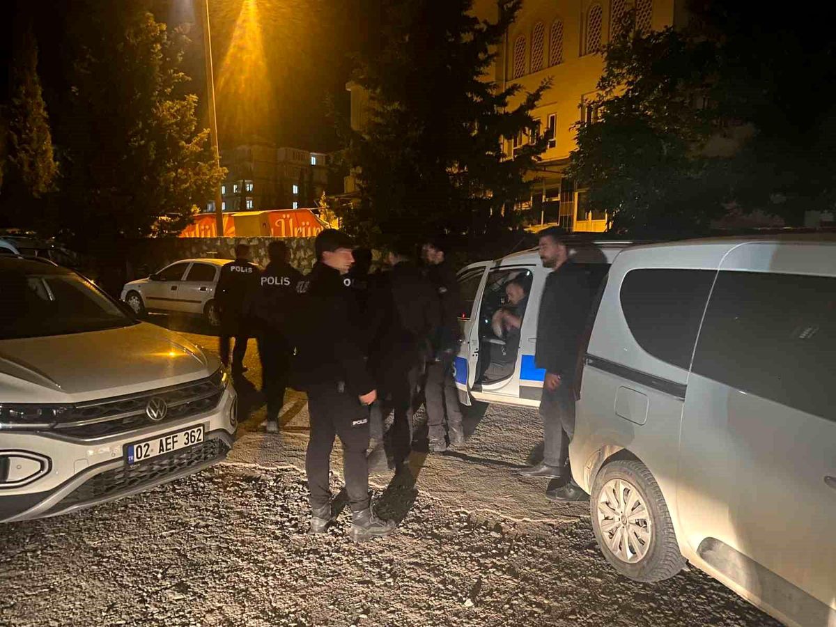 Adıyaman\'da Maytap Patlatma Olayı