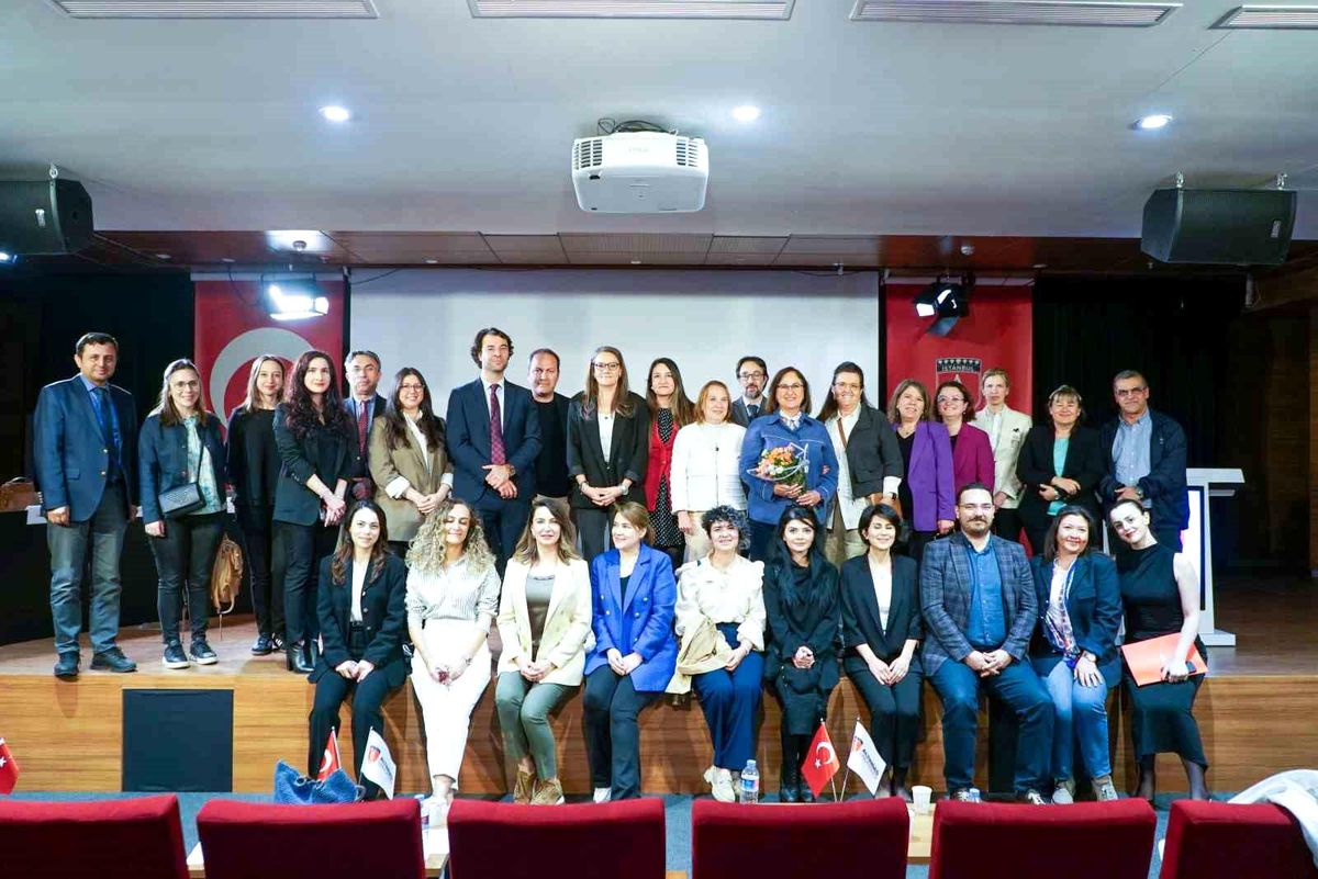 AYM, boşanma davası açma süresini iptal etti
