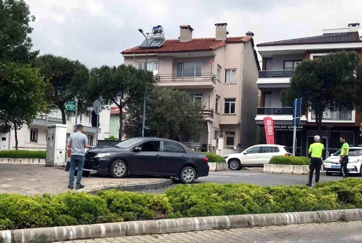 Muğla\'da araç sürücüsü kalp krizi geçirerek hayatını kaybetti