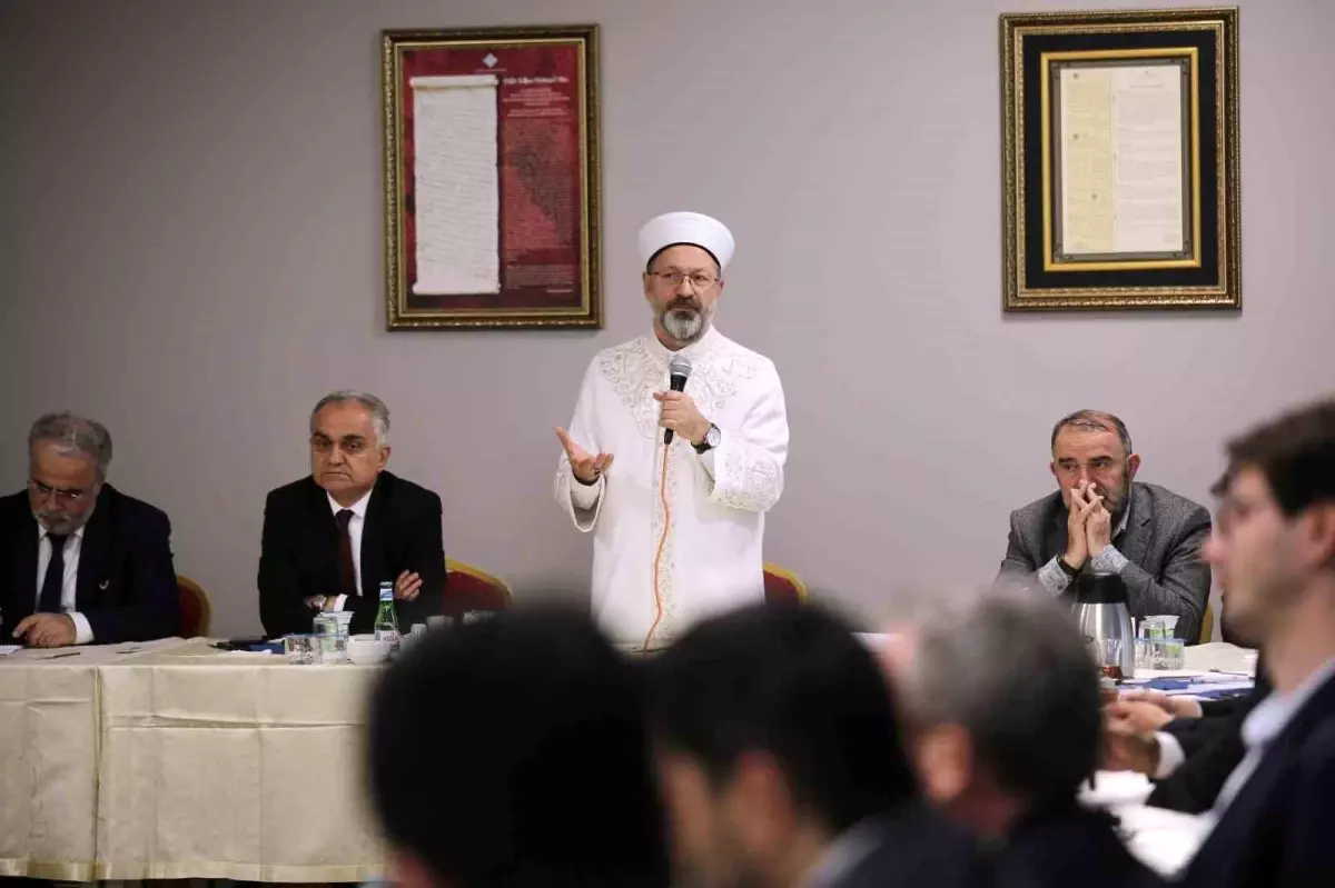 Diyanet İşleri Başkanı: Gazze\'deki şehitler özgürlüğü dünyaya tanıttı