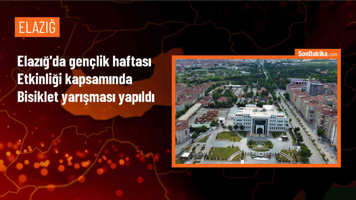 Kovancılar\'da Gençlik Haftası kapsamında bisiklet yarışması düzenlendi
