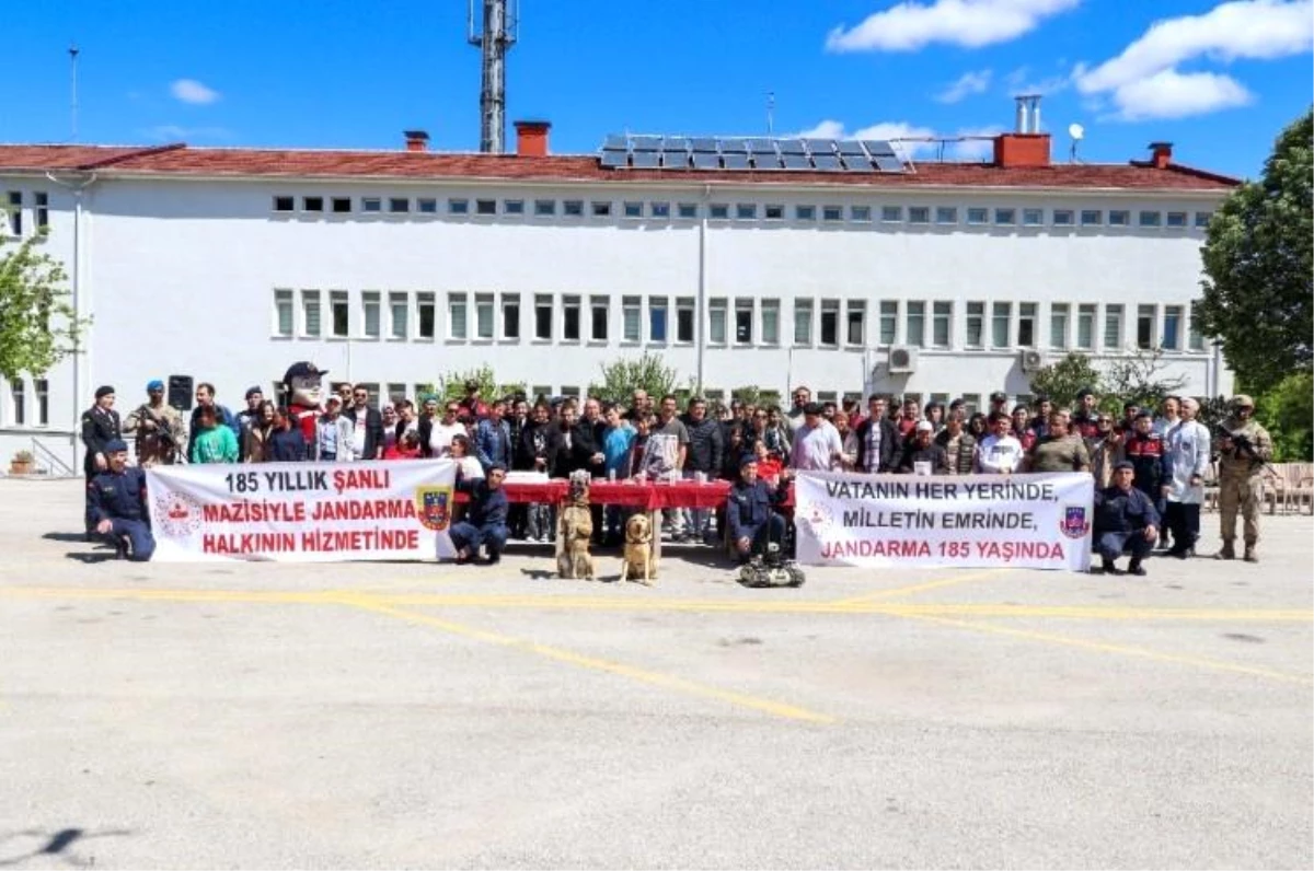 Eskişehir\'de Jandarma\'nın 185. yıl dönümü kutlamaları engelli öğrencilerle gerçekleştirildi