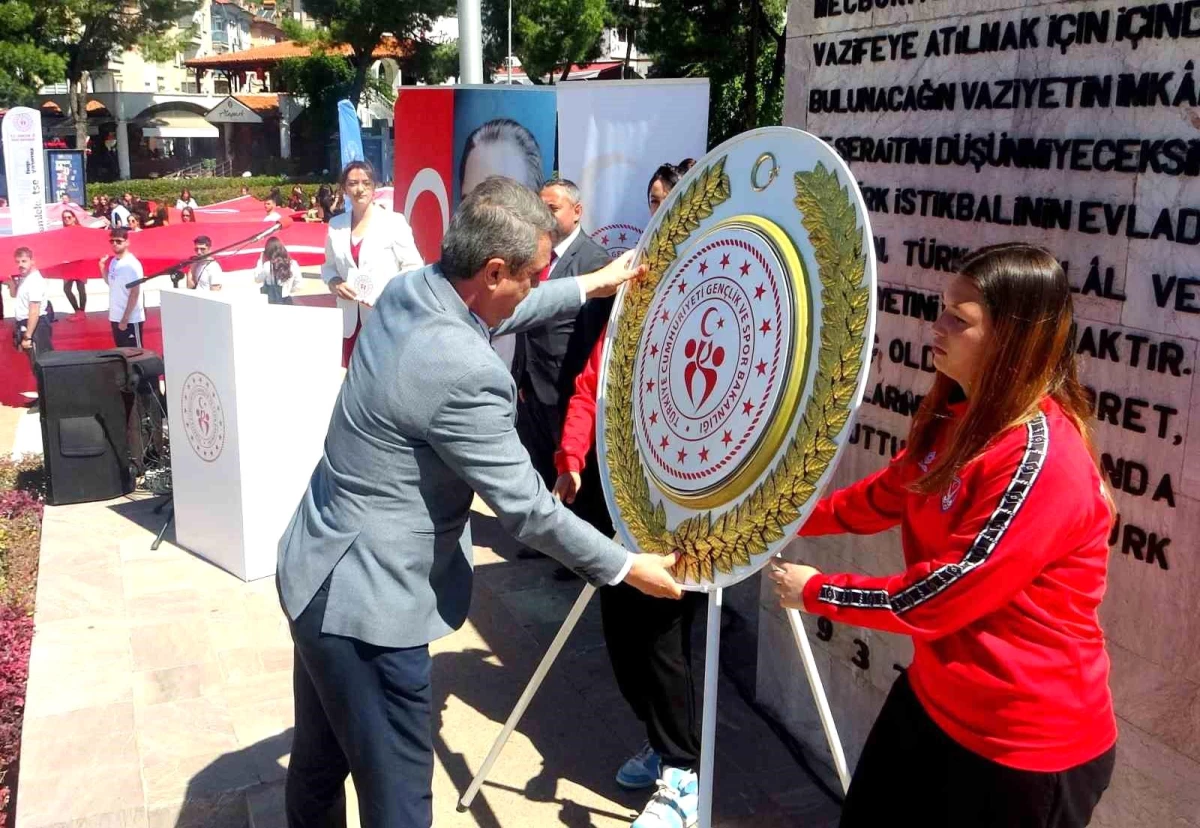 Muğla\'da Atatürk\'ü Anma Gençlik ve Spor Bayramı kutlamaları başladı