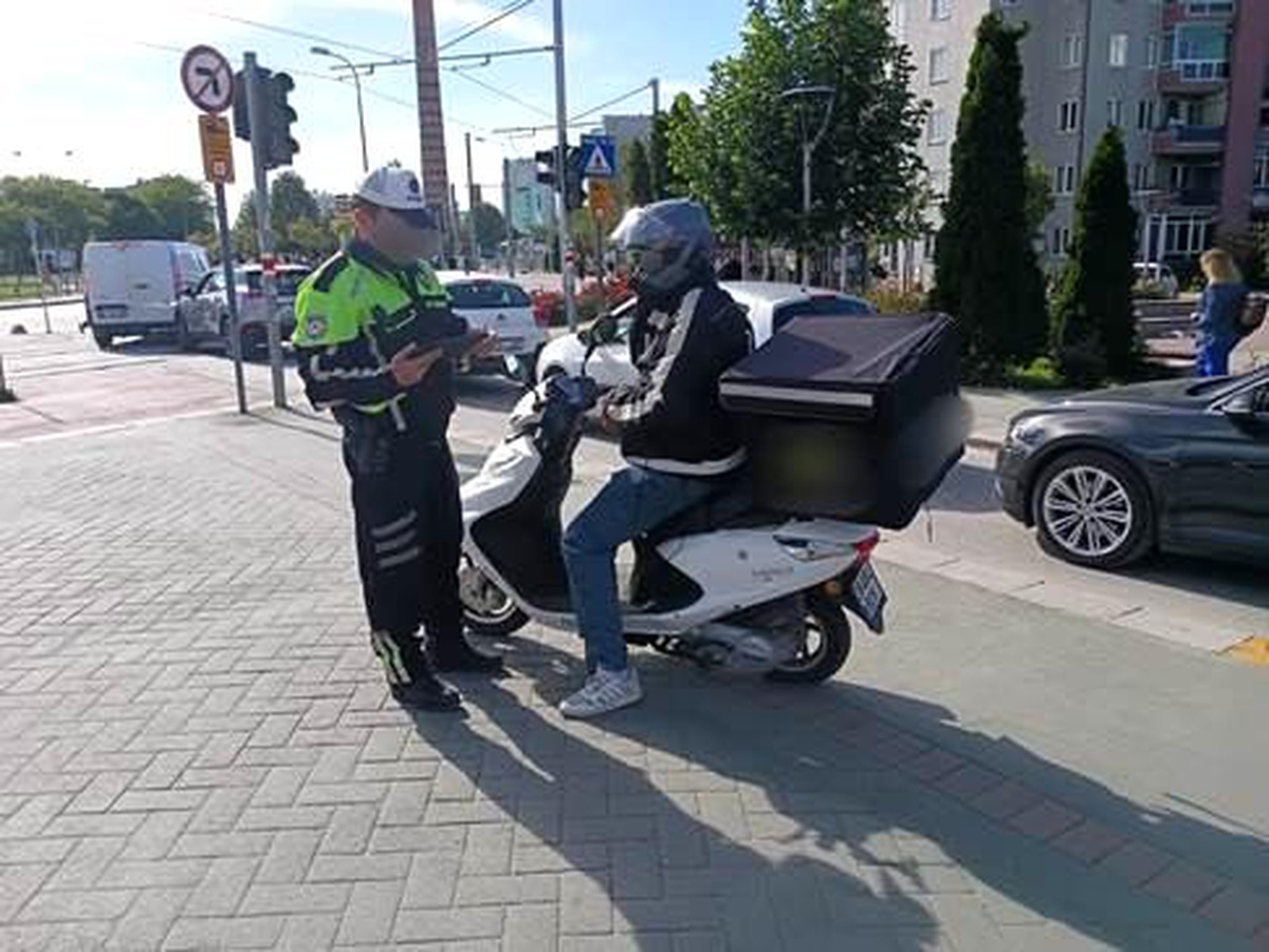 Eskişehir\'de araç trafiğine kapalı bölgelere giren sürücülere ceza