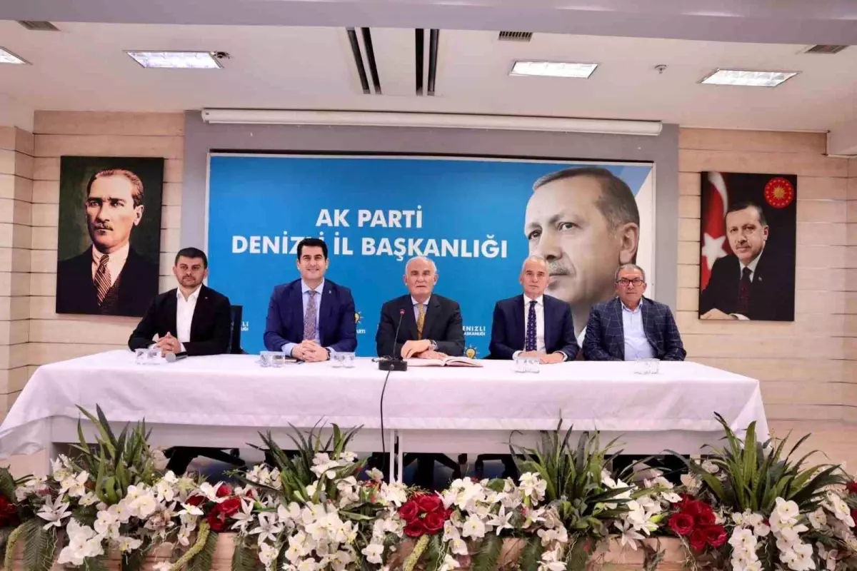 AK Parti Genel Başkan Yardımcısı Yerel Yönetimler Başkanı Yusuf Ziya Yılmaz, AK Parti Denizli İl Başkanlığını ziyaret etti