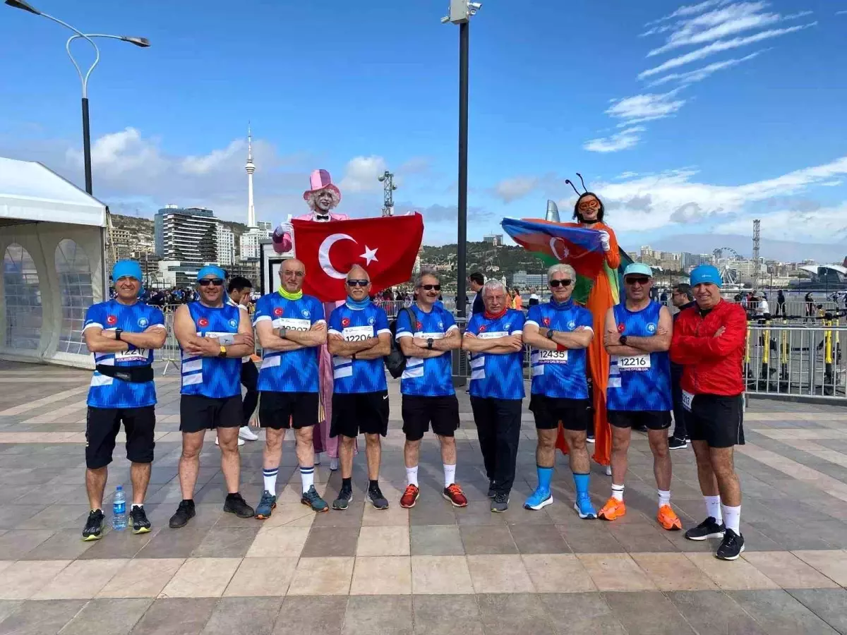 Palandöken Masterler Koşu Grubu, Bakü\'de düzenlenen yarı maratona katıldı