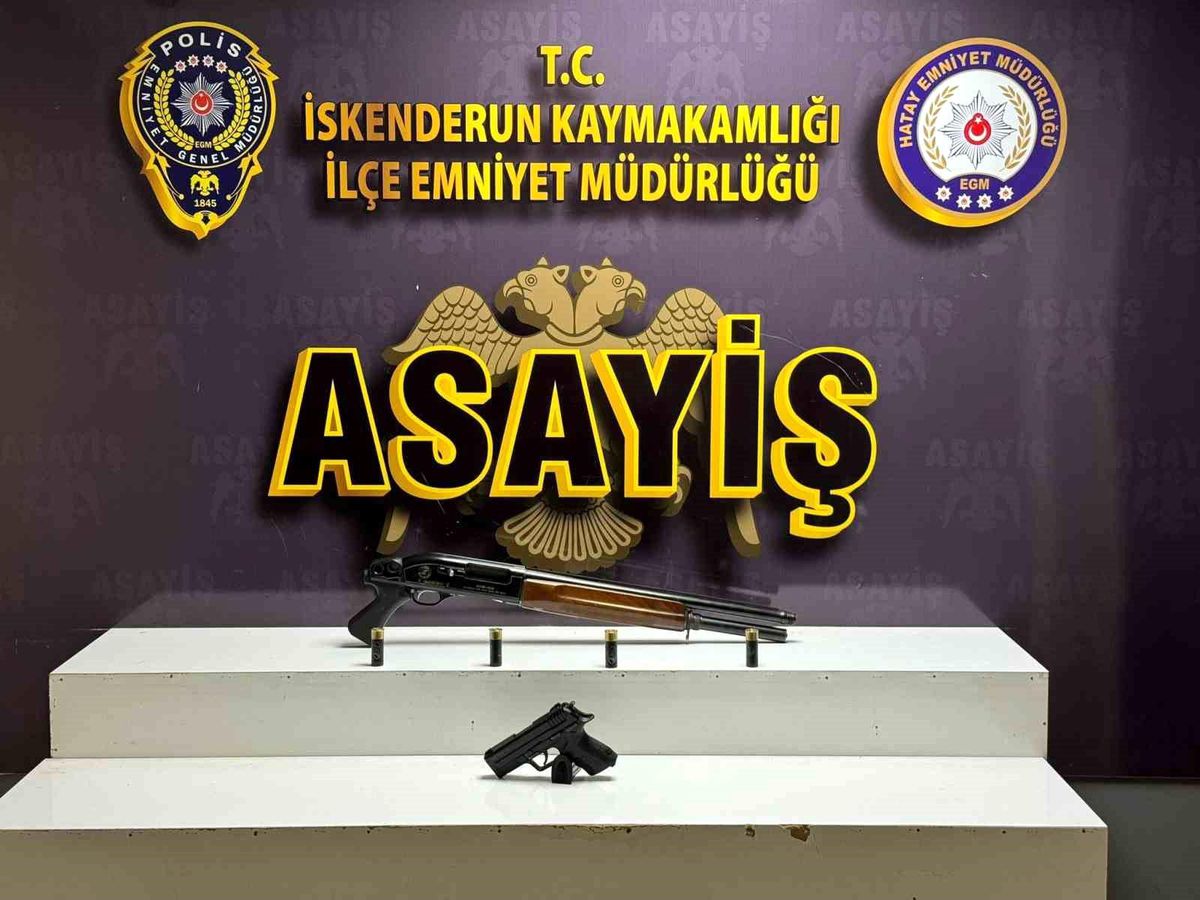 Hatay\'ın İskenderun ilçesinde çeşitli suçlardan aranan 4 şahıs tutuklandı