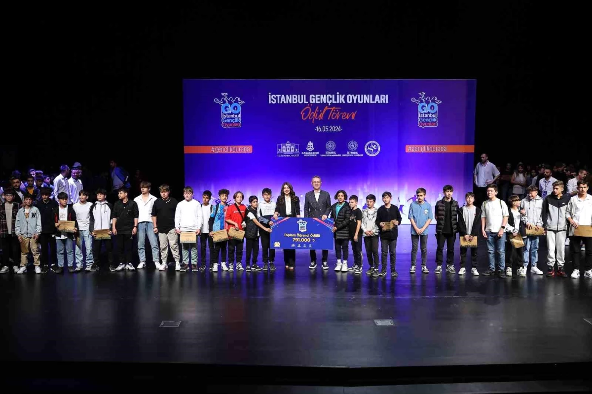 İstanbul Gençlik Oyunları Muhteşem Bir Finalle Son Buldu