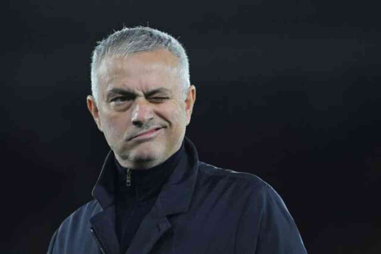 Taraftarlar, Mourinho için geri sayıma geçmişti! Ali Koç'tan sürpriz teknik direktör hamlesi