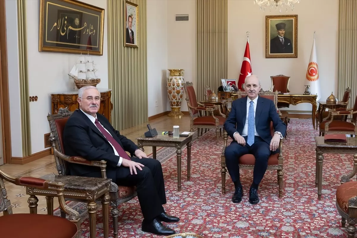 TBMM Başkanı Numan Kurtulmuş, eski Yargıtay Başkanı Mehmet Akarca\'yı kabul etti