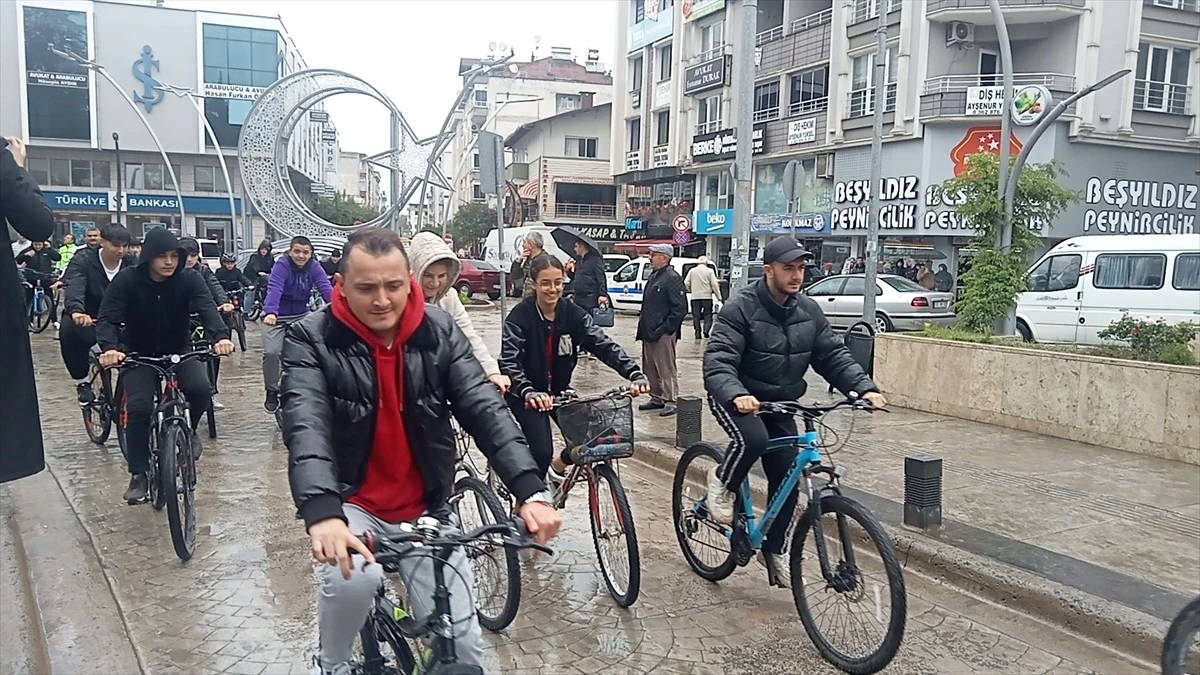 Terme\'de 19 Mayıs etkinlikleri kapsamında bisiklet turu düzenlendi