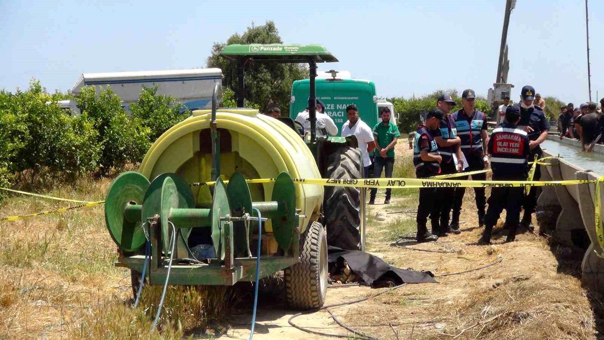 Silifke\'de traktör kazasında kız çocuğu hayatını kaybetti