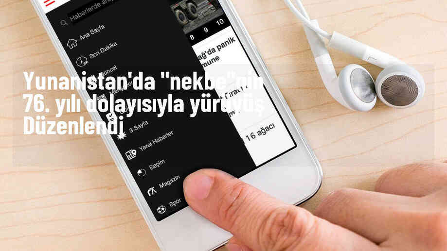 Atina\'da Filistinlilerin Zorunlu Göçe Karşı Yürüyüş Düzenlendi