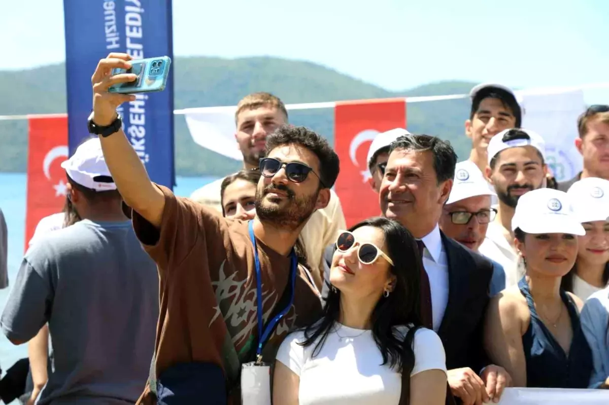 Muğla Büyükşehir Belediyesi Gençlik Festivali ile 19 Mayıs\'ı kutluyor