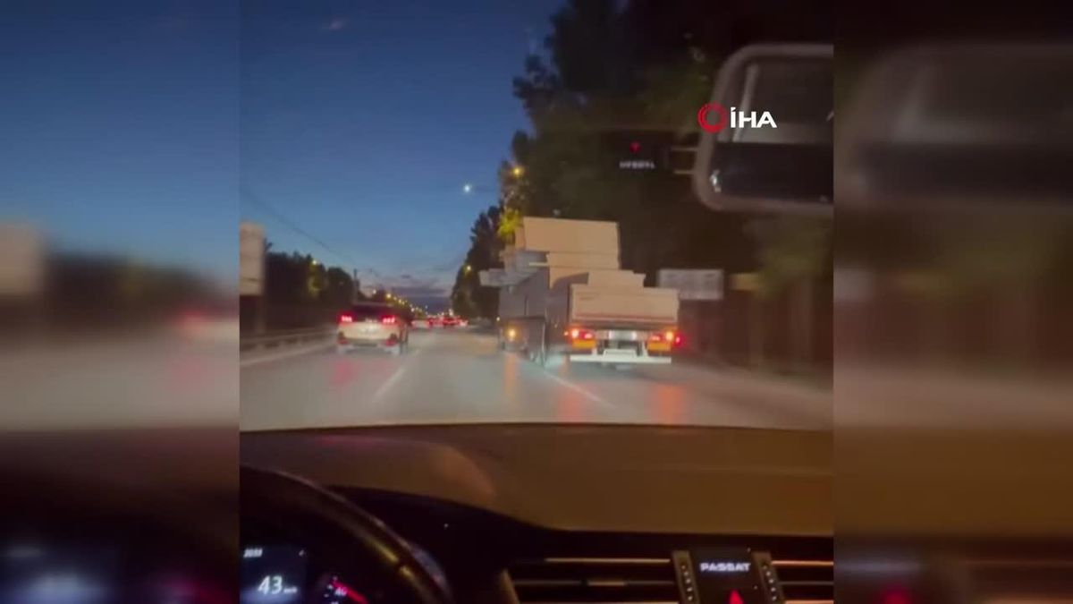 Bursa\'da tehlikeli taşımacılık kamerada