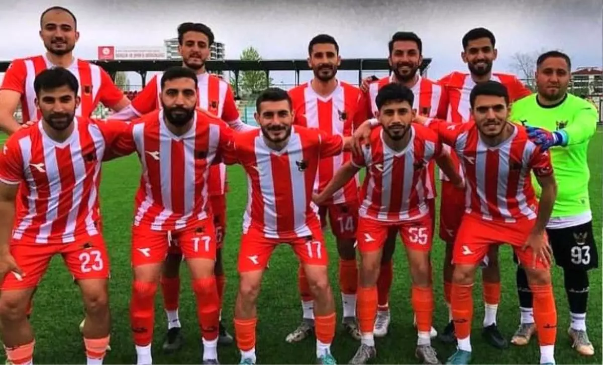 Elazığ 1. Amatör Küme Futbol Ligi\'nde Şampiyonluk Maçı