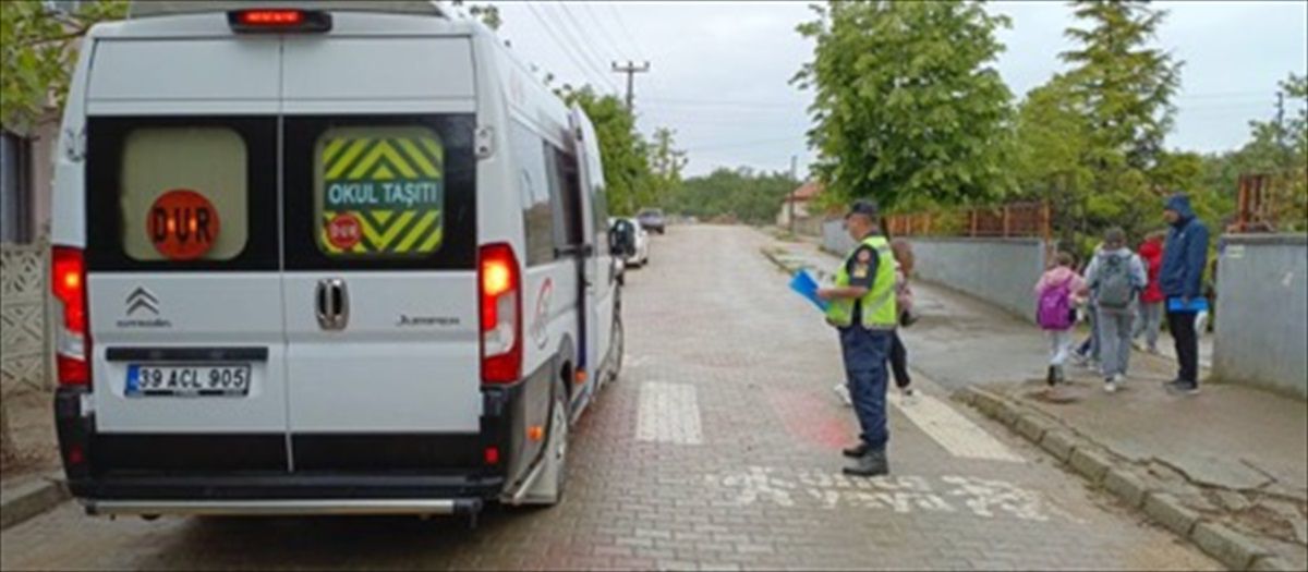 Kırklareli Jandarma Komutanlığı okul servislerini denetledi