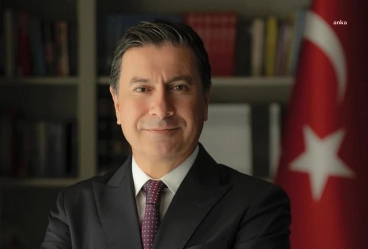 Muğla Büyükşehir Belediye Başkanı Ahmet Aras, Gençlerin 19 Mayıs Bayramını Kutladı