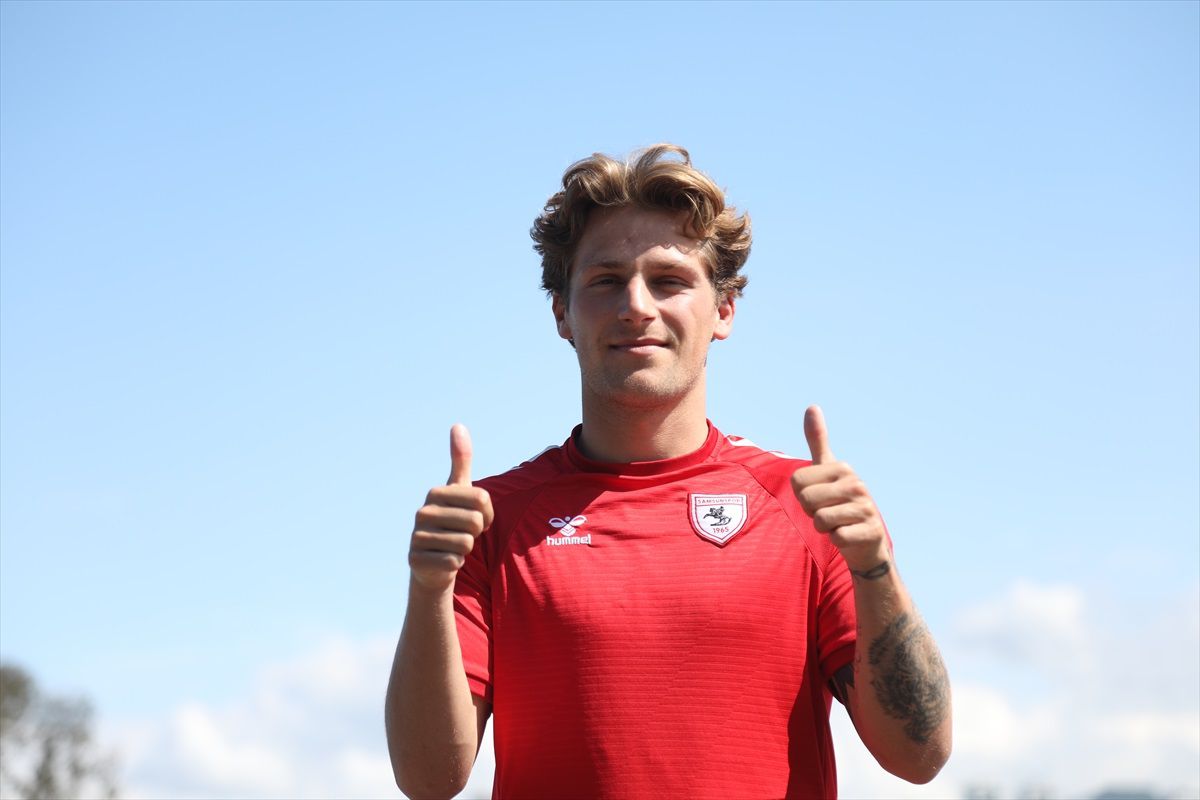 Samsunspor\'un Danimarkalı oyuncusu Carlo Holse: \'Gol atmayı seviyorum\'