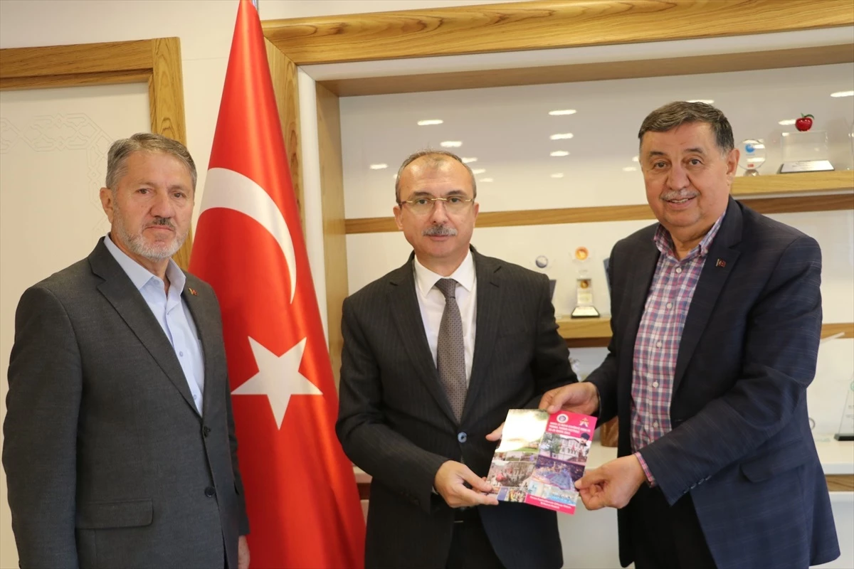 AK Parti Samsun Milletvekili Orhan Kırcalı Havza\'da ziyaretlerde bulundu