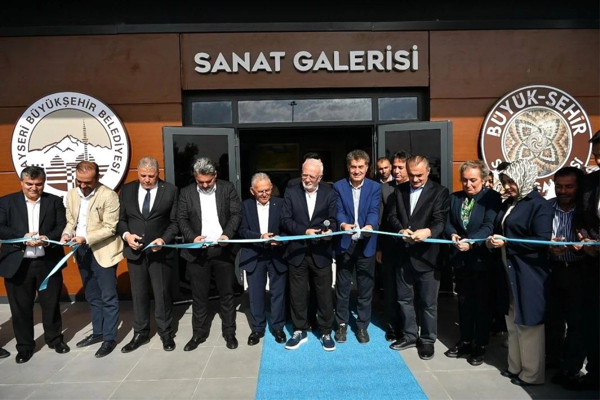 Kayseri Büyükşehir Belediyesi, Büyük Şehir Sanat Galerisi\'ni açtı