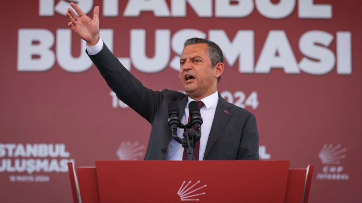 CHP lideri Özel, Erdoğan\'a seslendi: Madem atamayacaktın, bu 1 milyon günahsızı niye okuttun?