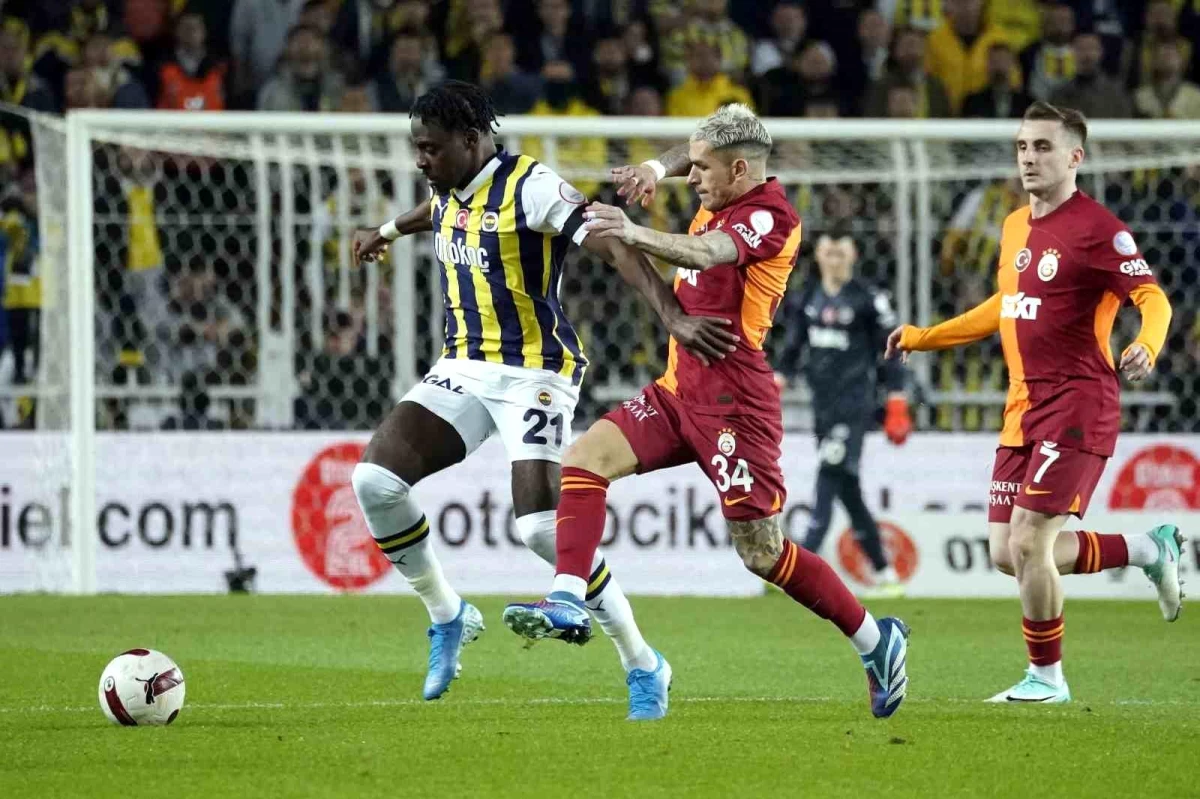 Fenerbahçe, Galatasaray maçıyla şampiyonluk yarışını sürdürmek istiyor