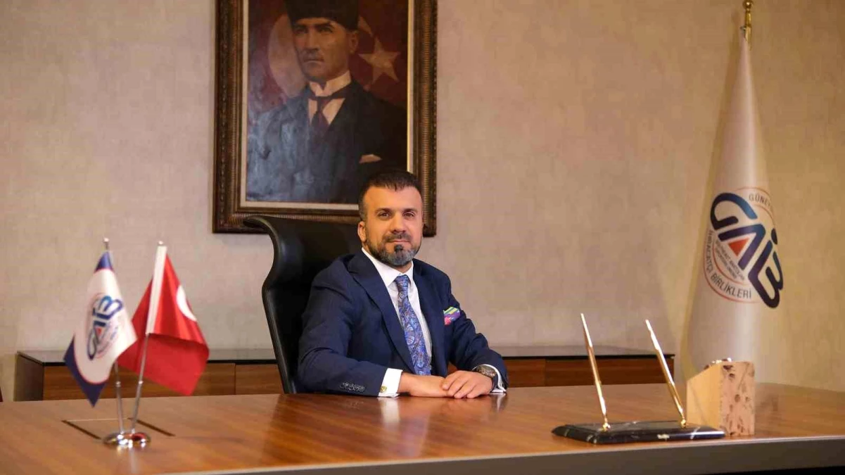 Güneydoğu Anadolu Hububat Bakliyat Yağlı Tohumlar ve Mamulleri İhracatçıları Birliği Başkanı 19 Mayıs\'ı Kutladı