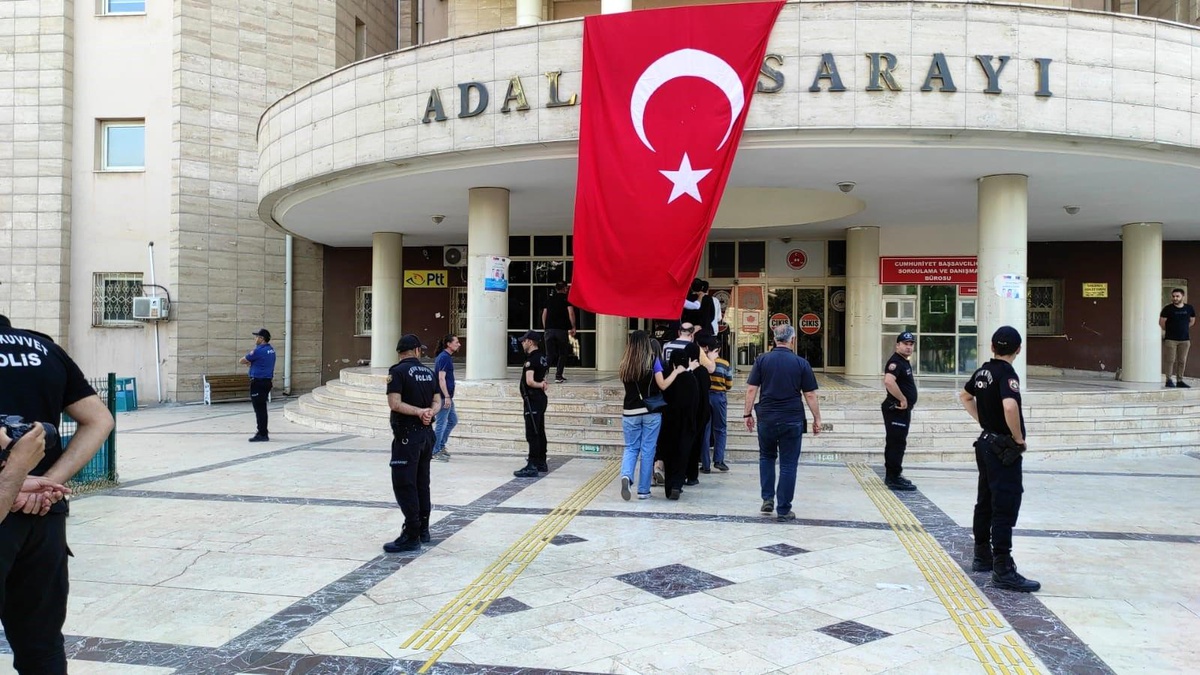 Şanlıurfa\'da DEAŞ Operasyonu: 22 Tutuklama