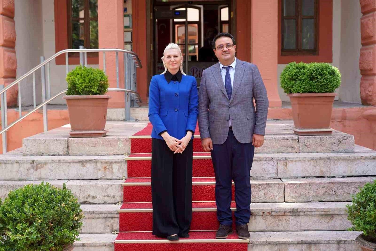 Bilecik Belediyesi\'nde yeni bürokrat başkan yardımcısı atanması