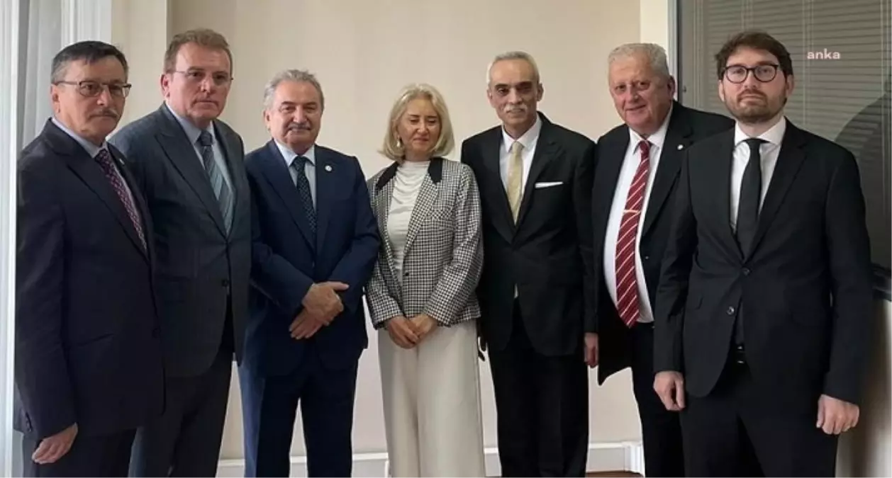 ATA Parti, Doğru Parti, Yurt Partisi, Adalet Partisi ve Milliyetçi Türkiye Partisi \'Kurtuluş İttifakı\'nı kurdu