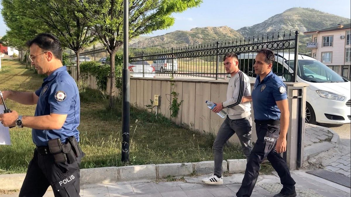 Burdur\'da yaşlı adamın cüzdanı ve telefonu gasp edildi, şüpheli tutuklandı