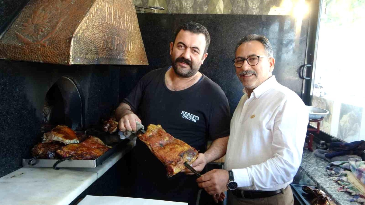 Denizli Tandır Kebabı Ustası Tarım ve Orman Bakanlığı\'nın Yeni Kriterlerine Destek Verdi
