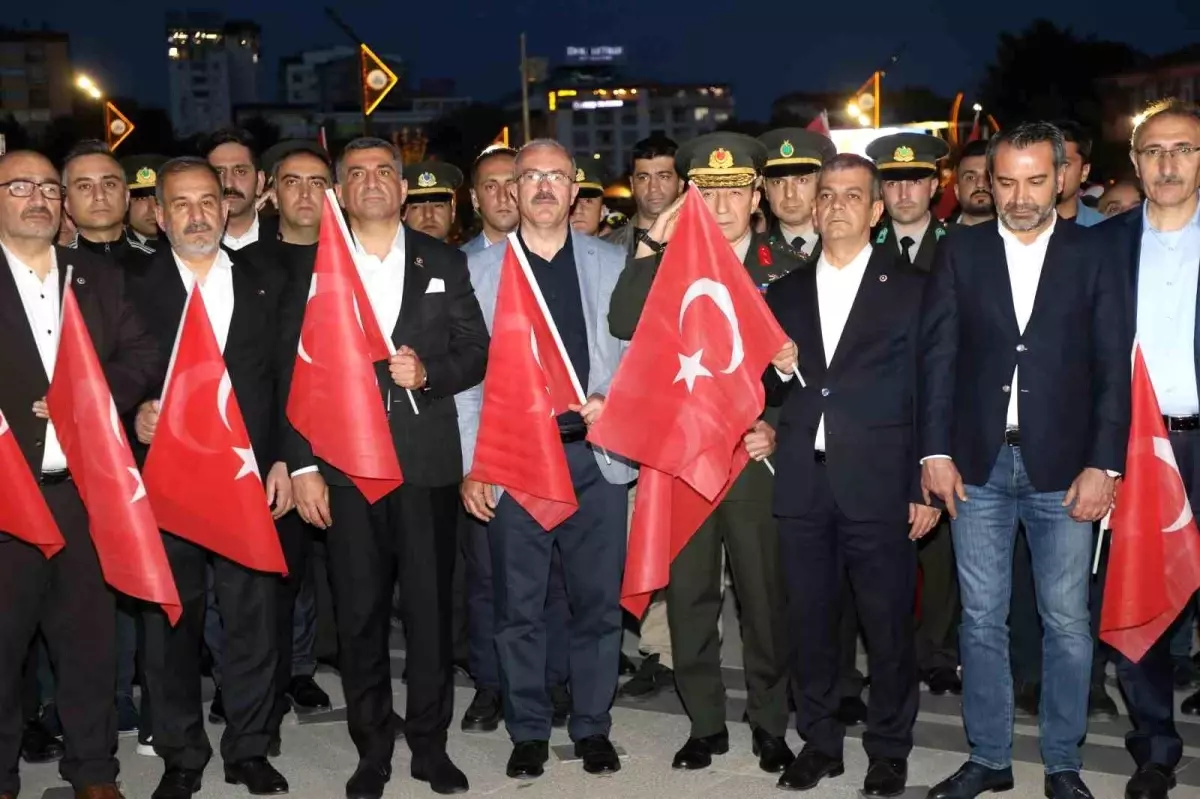 Elazığ\'da 19 Mayıs Atatürk\'ü Anma, Gençlik ve Spor Bayramı Kutlamaları