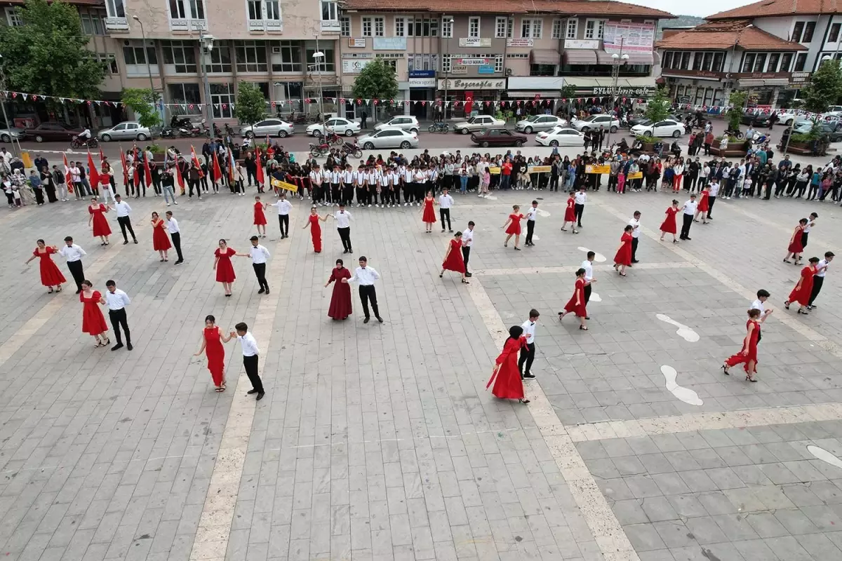 Manisa\'da 19 Mayıs kutlamaları düzenlendi