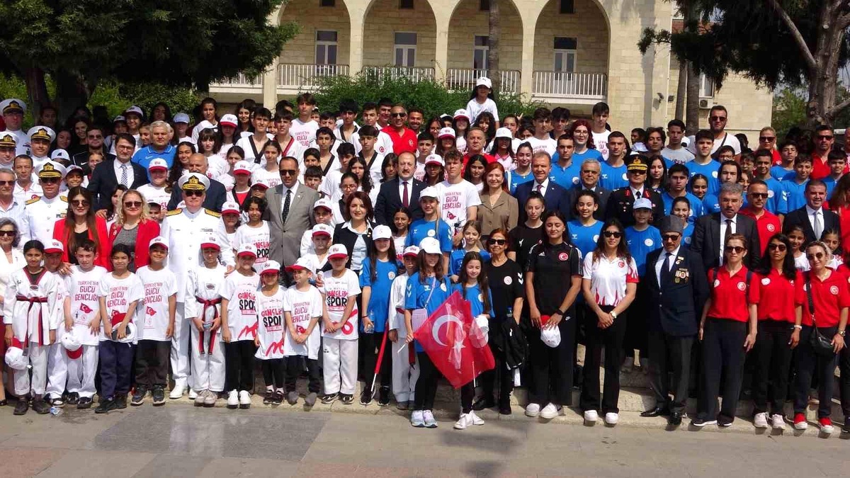 Mersin\'de 19 Mayıs Atatürk\'ü Anma Gençlik ve Spor Bayramı Kutlamaları