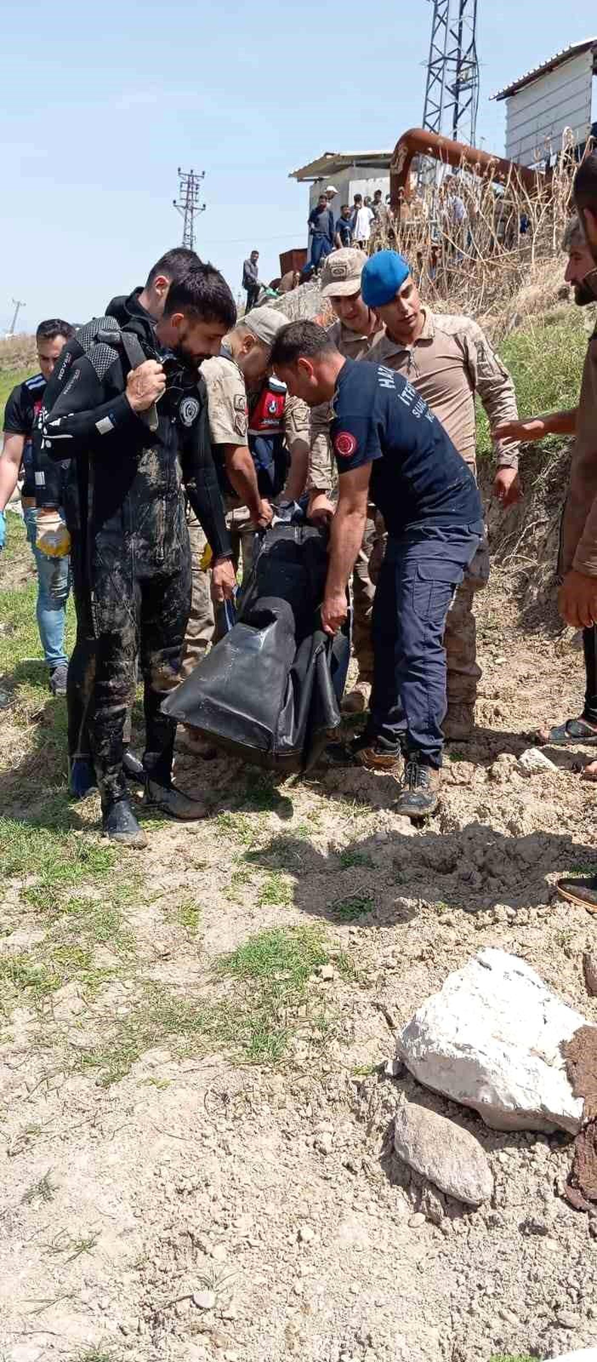 Hatay\'da sulama kanalına giren çocuğun cesedi bulundu