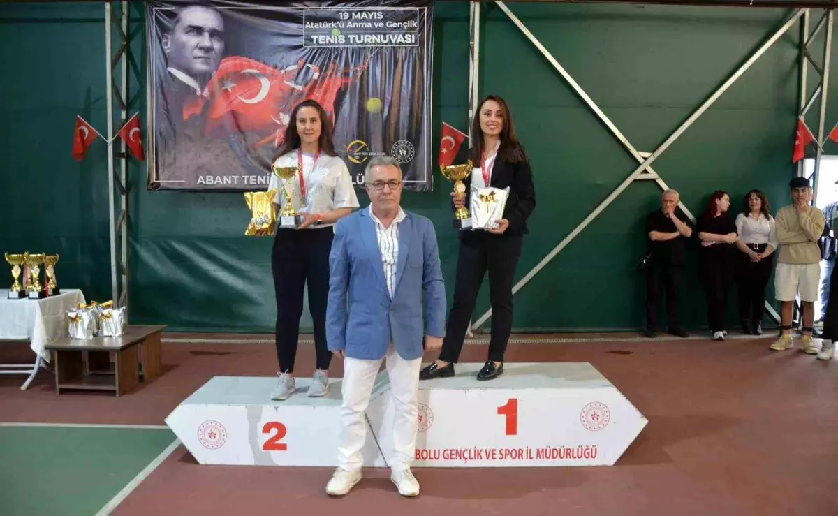 Bolu\'da düzenlenen tenis turnuvası sona erdi