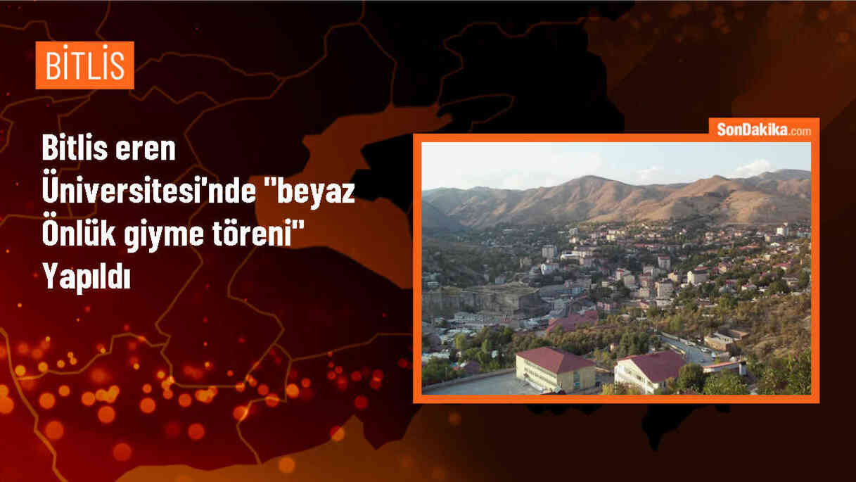 Bitlis Eren Üniversitesi\'nde Fizyoterapi ve Rehabilitasyon Bölümü Öğrencilerine Beyaz Önlük ve Gonyometre Teslim Töreni