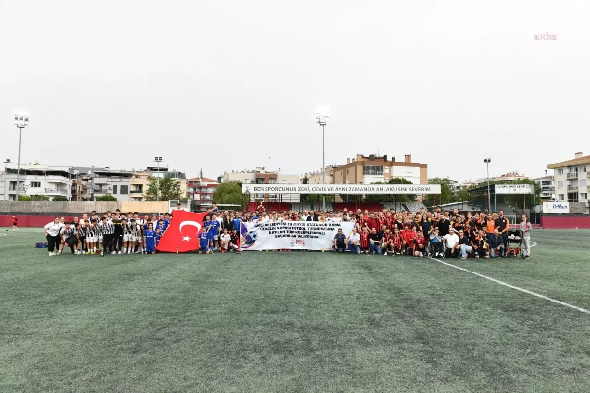 Çiğli Belediyesi Gençlik Kupası Futbol Turnuvası Sona Erdi